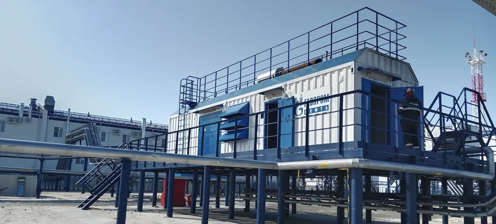 Исполненный проект для ПАО "Газпромнефть" - проектирование, изготовление, доставка, СМР и ПНР ДГУ 1,6 МВт с дальнейшим сервисным обслуживанием ДГУ 1,6 МВт в контейнере по 3 ст. автоматизации для месторождения "Песцовое", ЯНАО